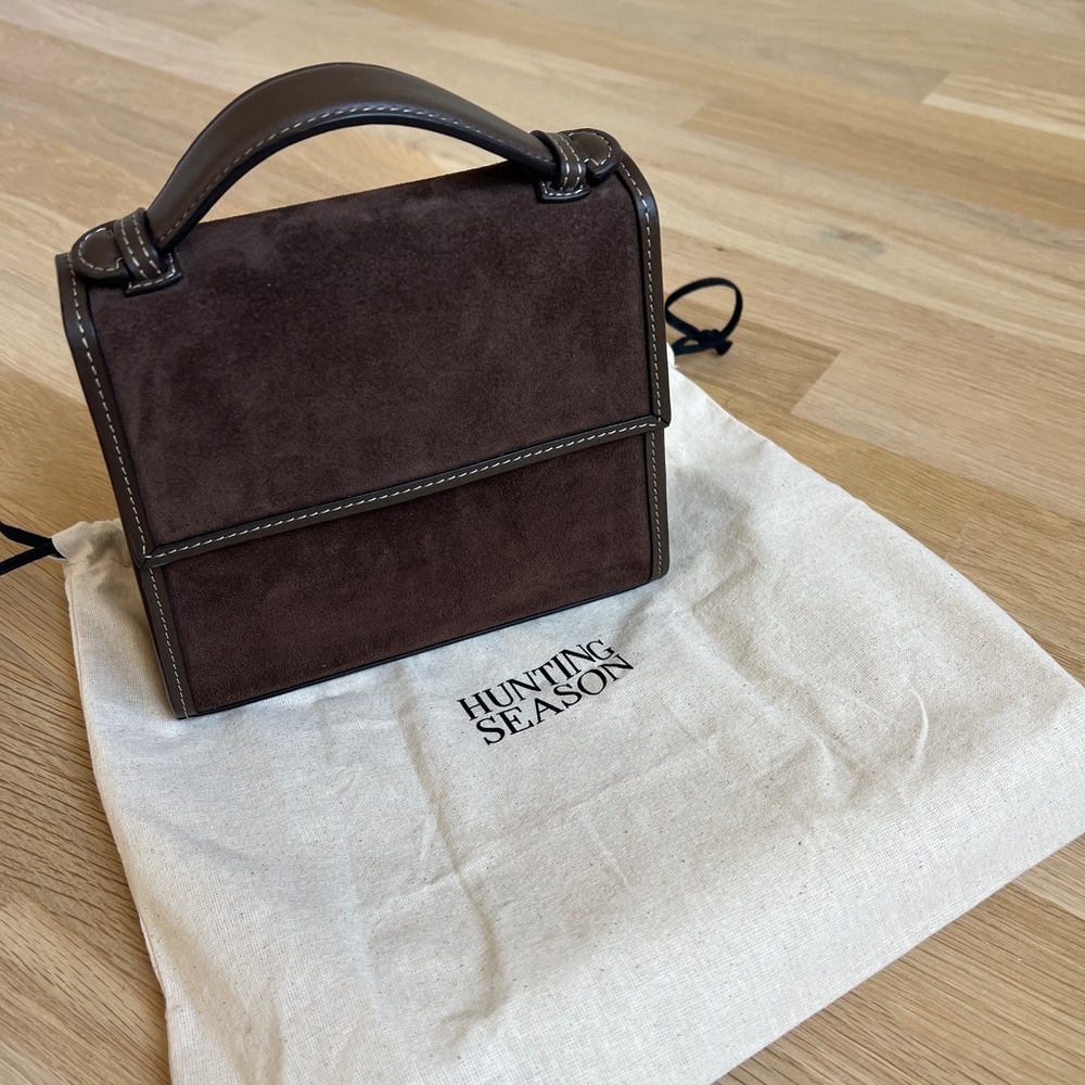 Hunting season small top handle in brown suede